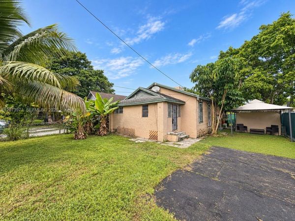 7560 NE Miami Ct, Unit 1, Miami, FL 33138