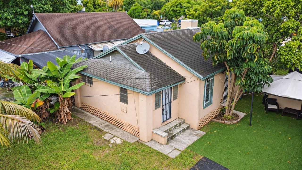 7560 NE Miami Ct, Unit 1, Miami, FL 33138 Photo