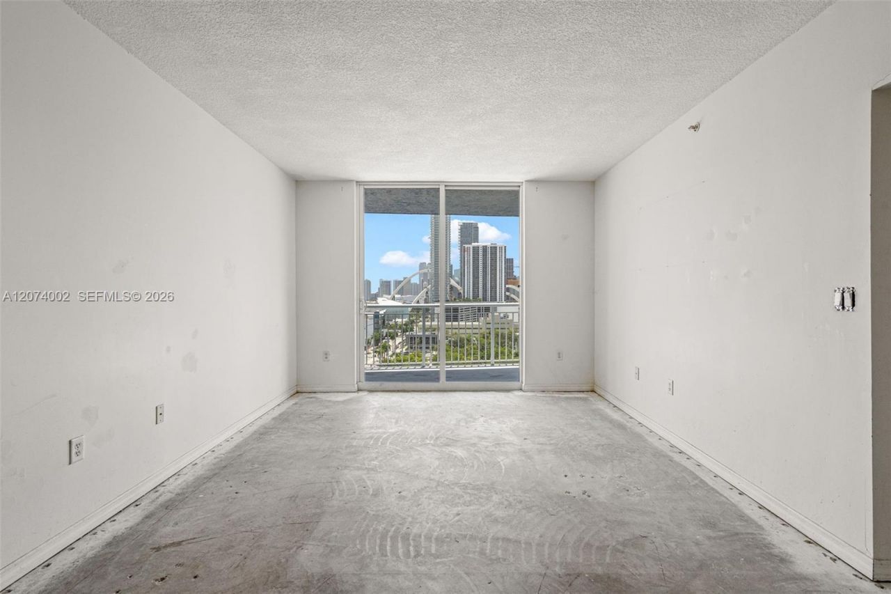 275 NE 18th St, Unit 1803, Miami, FL 33132 Photo