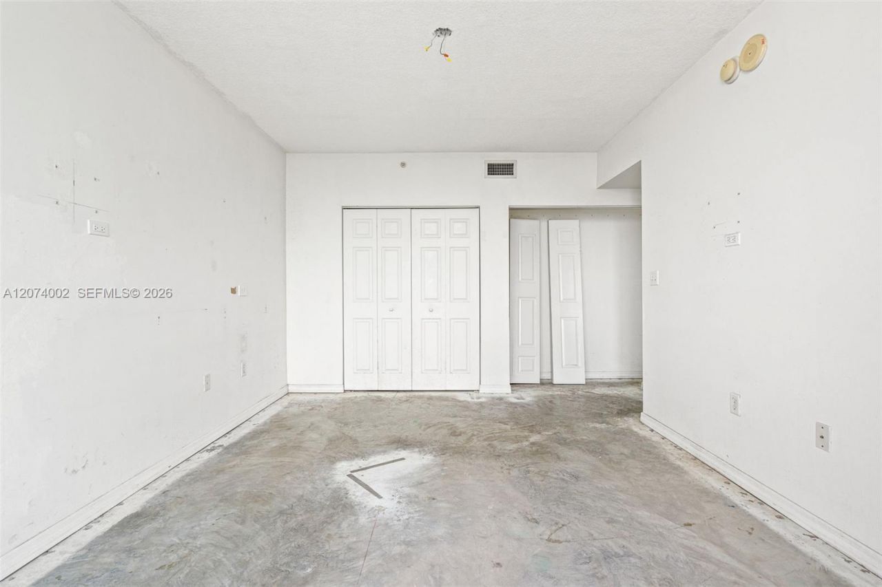 275 NE 18th St, Unit 1803, Miami, FL 33132 Photo
