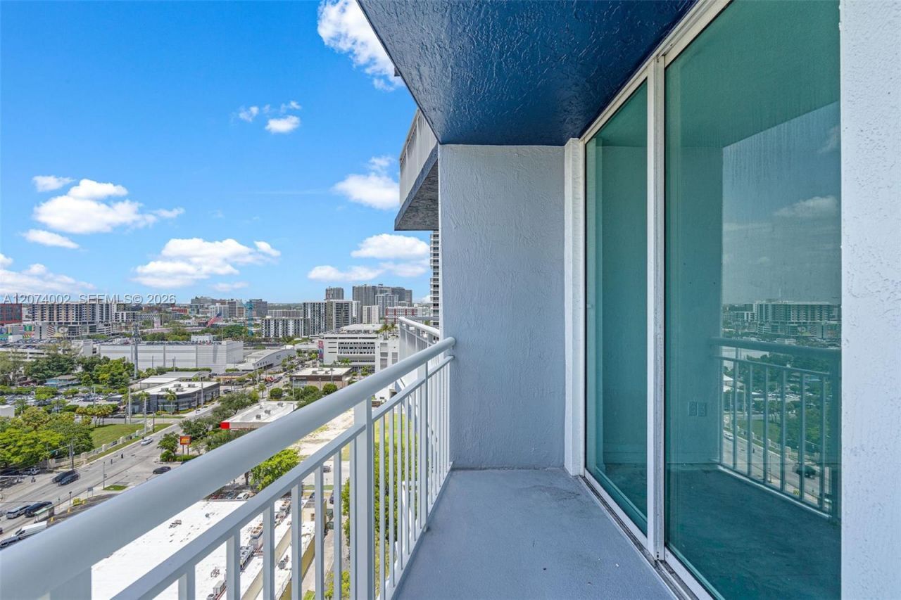 275 NE 18th St, Unit 1803, Miami, FL 33132 Photo