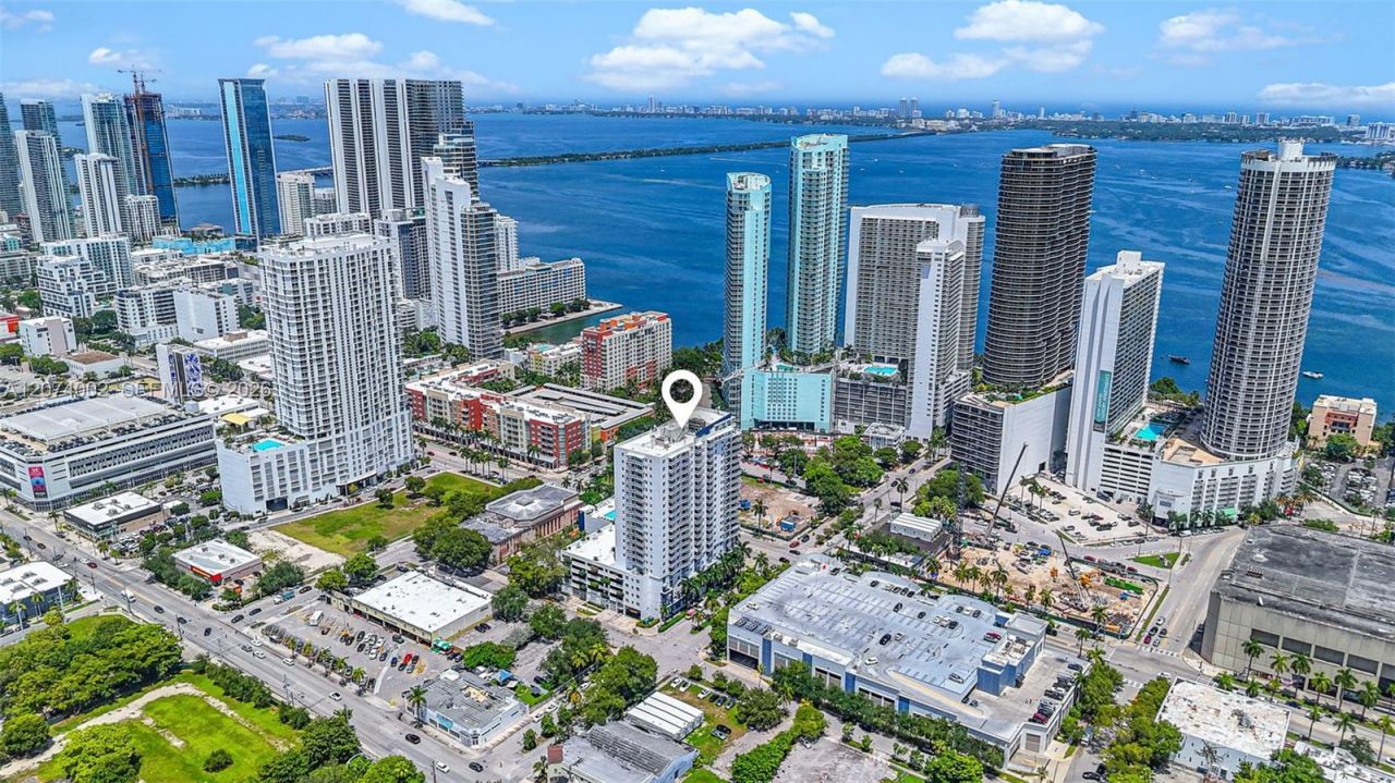 275 NE 18th St, Unit 1803, Miami, FL 33132 Photo