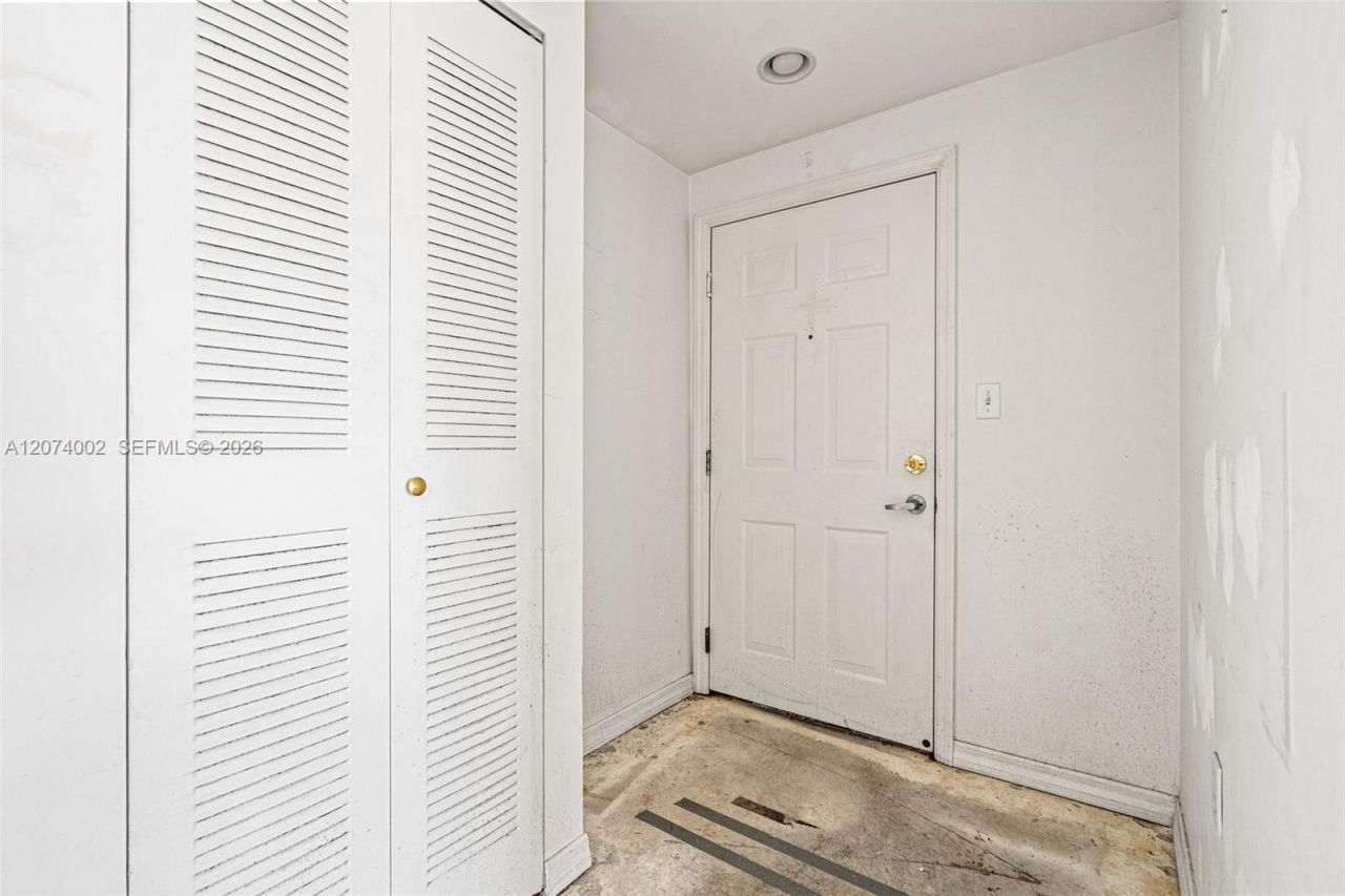 275 NE 18th St, Unit 1803, Miami, FL 33132 Photo