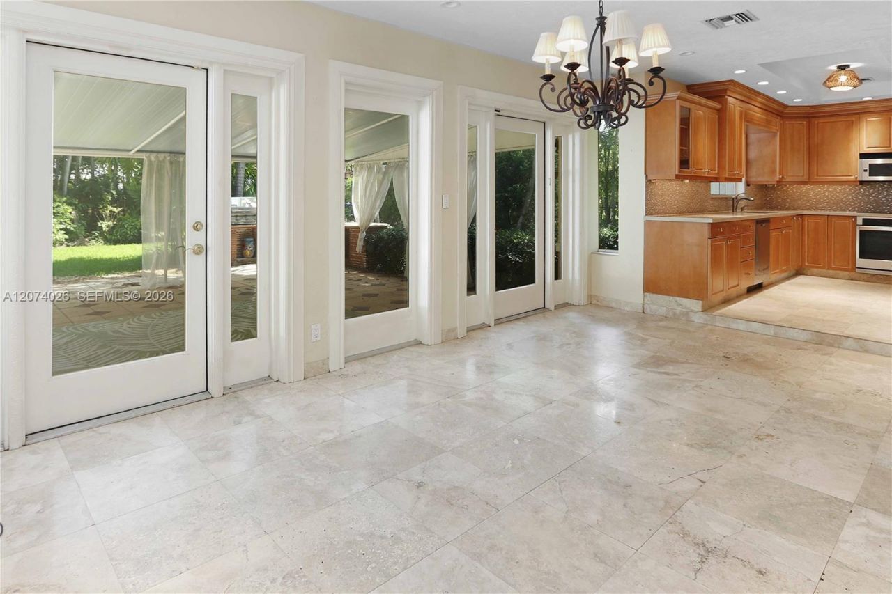 1030 Polk St , Hollywood, FL 33019 Photo