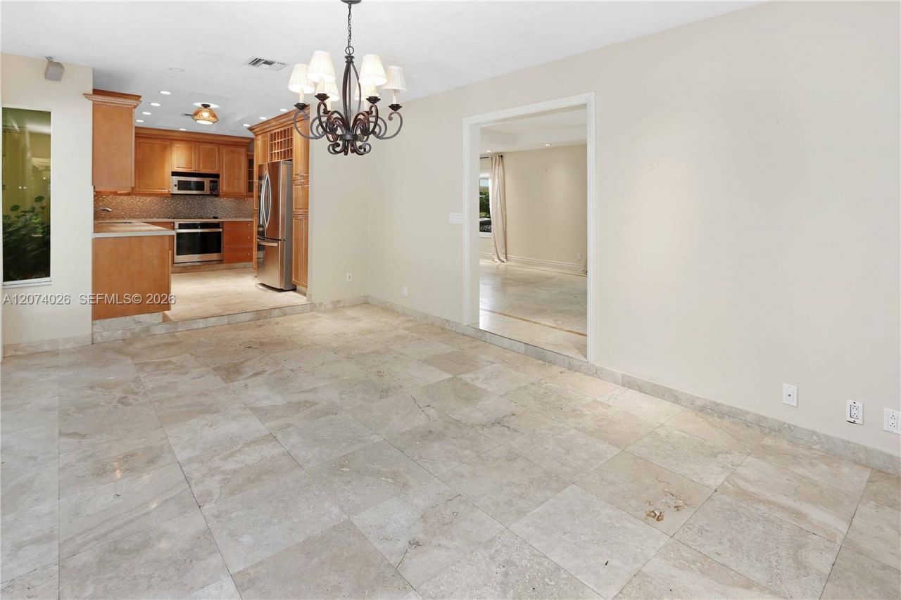 1030 Polk St , Hollywood, FL 33019 Photo
