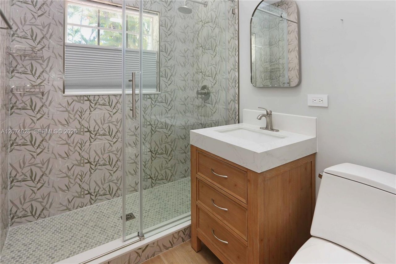 1030 Polk St , Hollywood, FL 33019 Photo