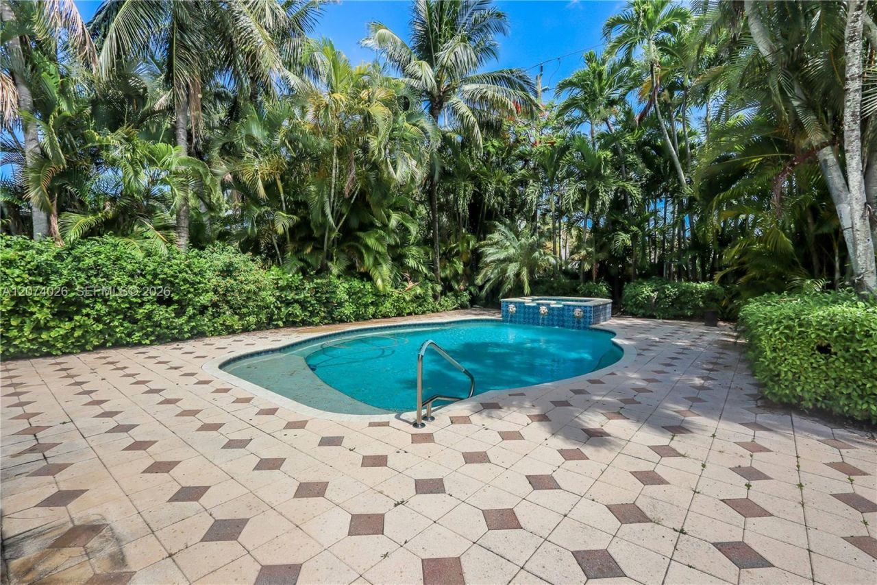 1030 Polk St , Hollywood, FL 33019 Photo