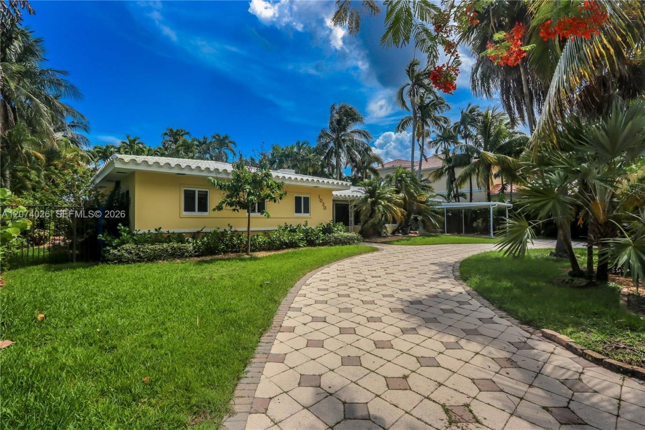 1030 Polk St , Hollywood, FL 33019 Photo