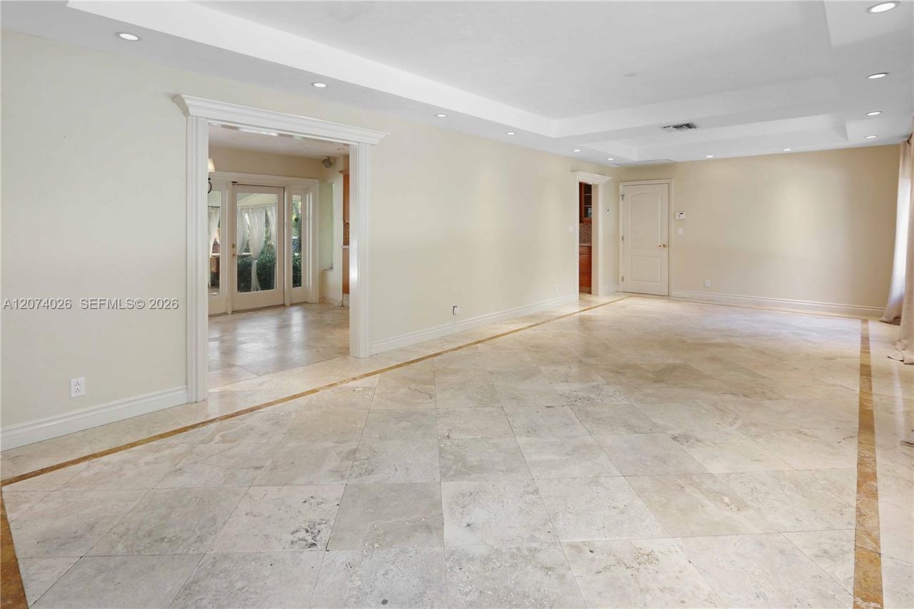 1030 Polk St , Hollywood, FL 33019 Photo