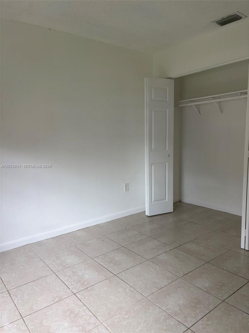 14803 NE 7th Ave , Unit #, Miami, FL 33161 Photo