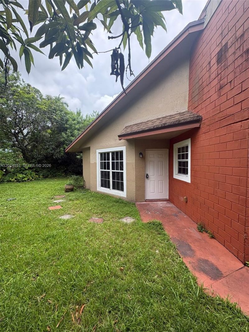 14803 NE 7th Ave , Unit #, Miami, FL 33161 Photo