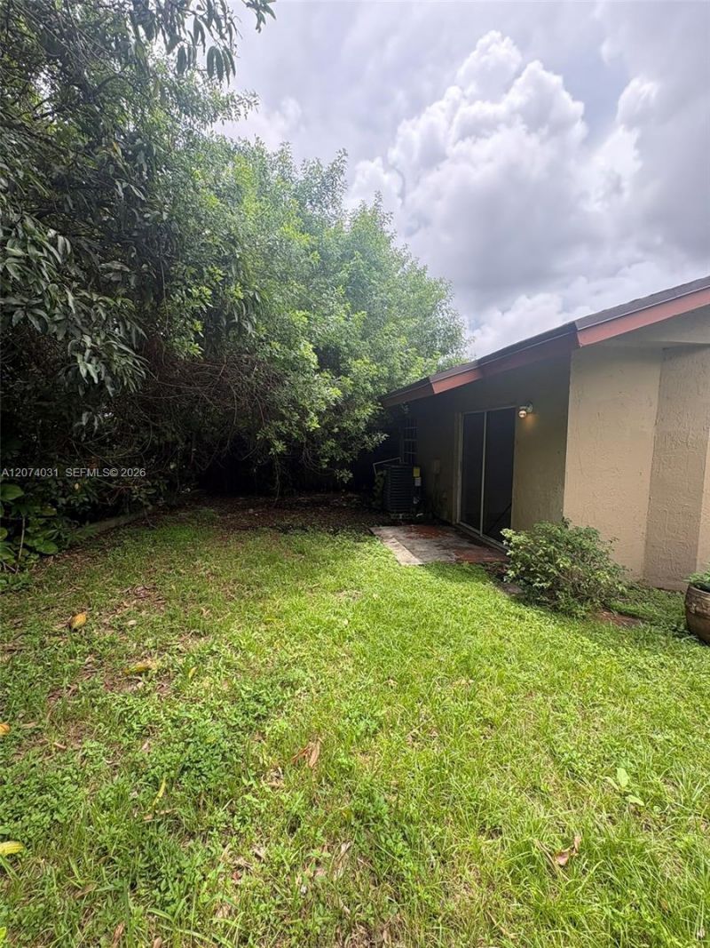 14803 NE 7th Ave , Unit #, Miami, FL 33161 Photo