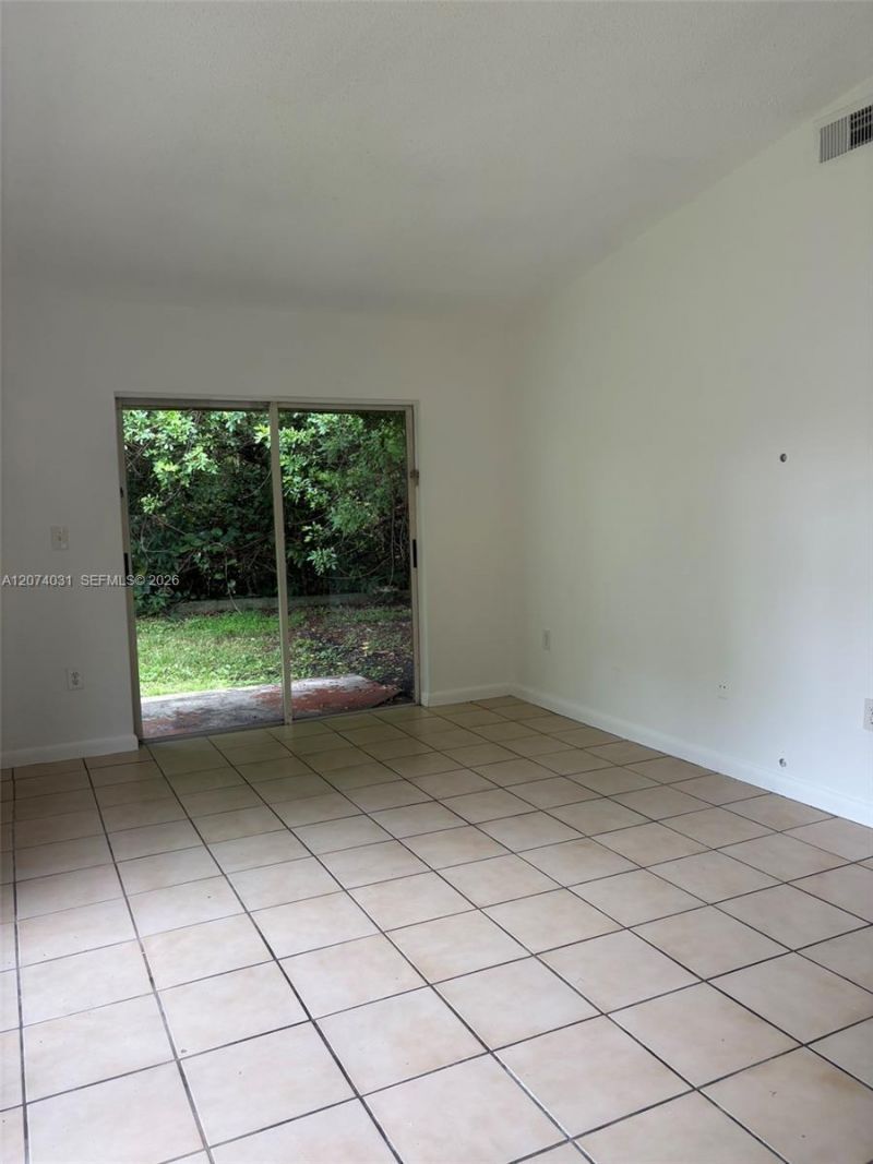 14803 NE 7th Ave , Unit #, Miami, FL 33161 Photo