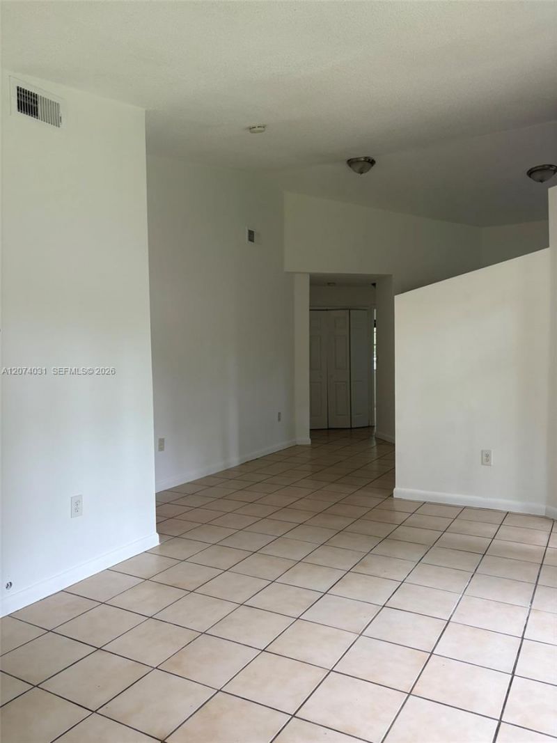 14803 NE 7th Ave , Unit #, Miami, FL 33161 Photo