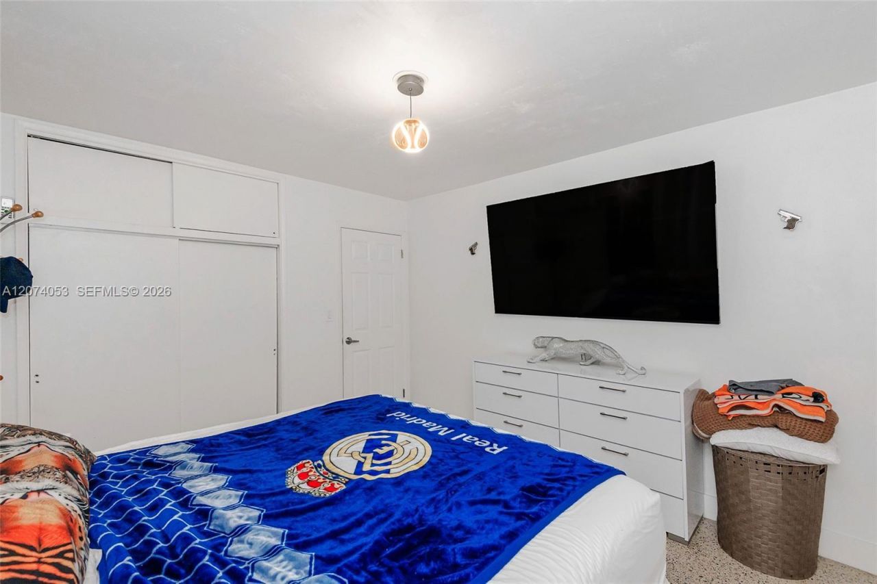 229-230 NW 48th Ct , Miami, FL 33126 Photo