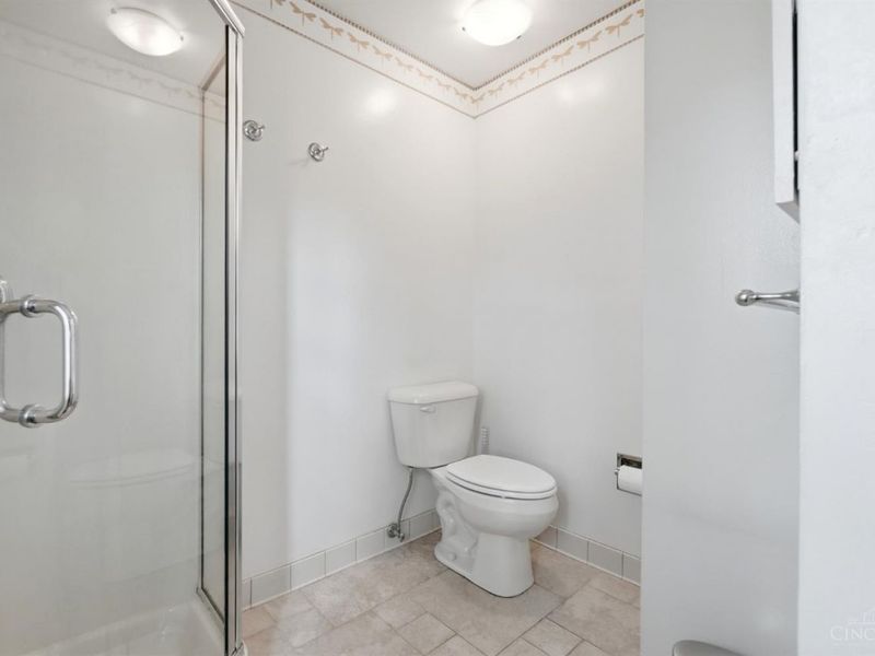 11962 Cedarcreek Drive, Springfield Township, OH 45240 Photo 27
