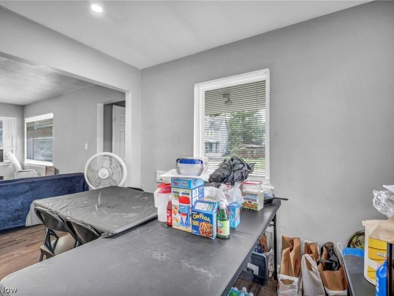 12505 Arlington Avenue, Cleveland, OH 44108 Photo 11