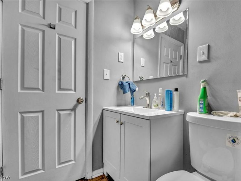 12505 Arlington Avenue, Cleveland, OH 44108 Photo 22
