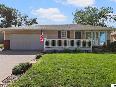 5711 S 50Th Street, Lincoln, NE 68516