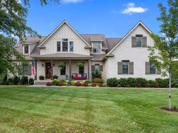 7103 Kimbark Trl, Fairview, TN 37062