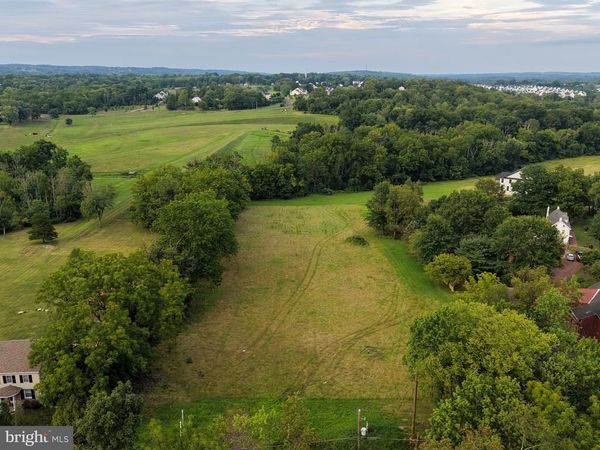 9 BARRY ROAD , CHALFONT, PA 18914