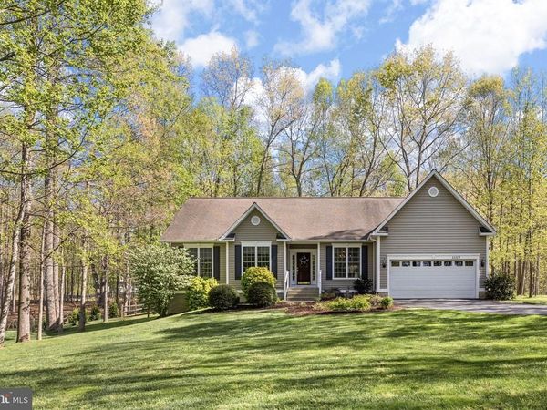 11113 PINEY FOREST DRIVE , BUMPASS, VA 23024