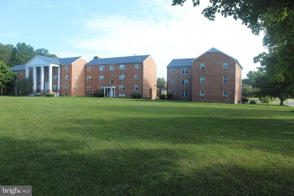 300 NORTHERN AVENUE, HAGERSTOWN, MD 21742
