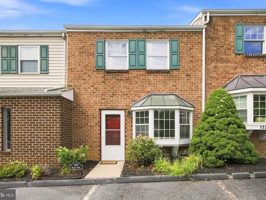 1322 Blue Jay Drive, Lancaster, PA 17601 Main Photo