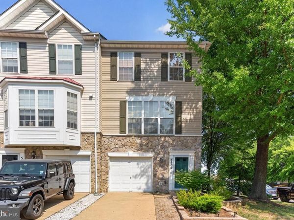 5902 IANS WAY, ALEXANDRIA, VA 22315