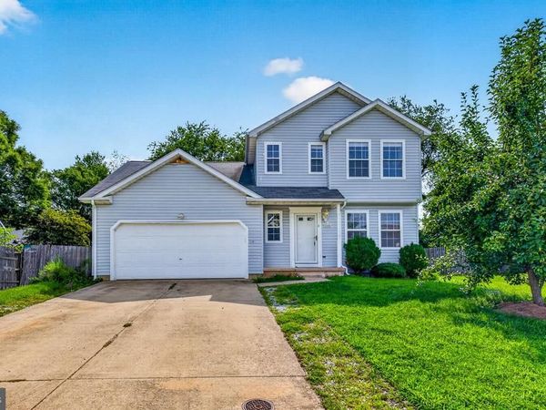 140 SWEETBAY LANE, NEW CASTLE, DE 19720