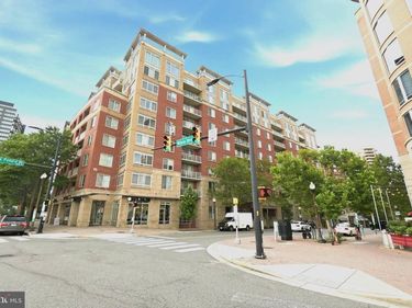 820 N POLLARD STREET, Unit 909, ARLINGTON, VA 22203