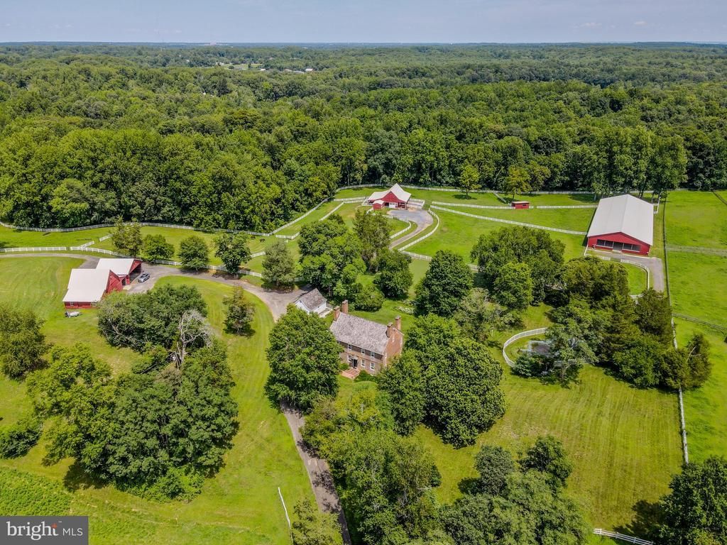 246 MILL SWAMP ROAD , EDGEWATER, MD 21037