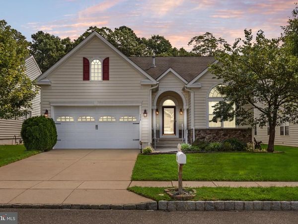134 HEARTHSTONE DRIVE, BERLIN, NJ 08009