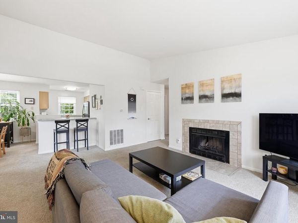 630 B ROSE HOLLOW DRIVE, YARDLEY, PA 19067
