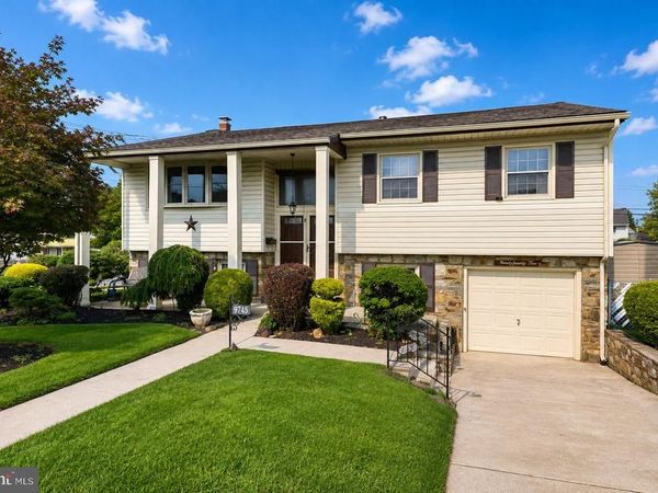 9745 PORTIS ROAD, PHILADELPHIA, PA 19115