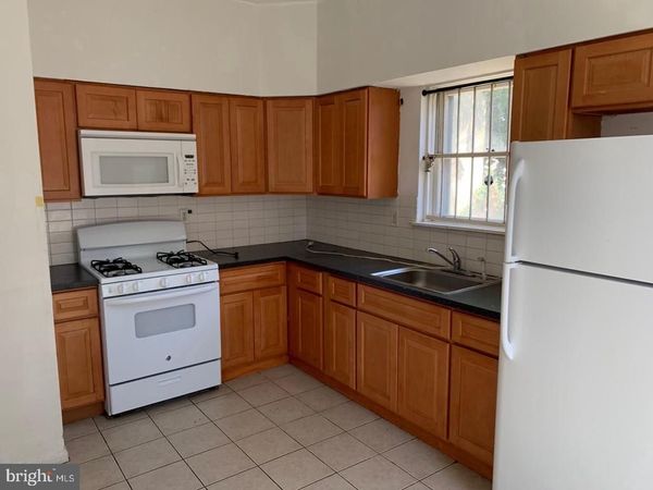 2037 N GRATZ STREET, PHILADELPHIA, PA 19121