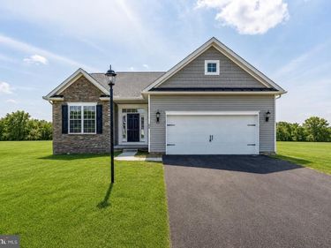 16 TANAGER COURT, Unit C7, GETTYSBURG, PA 17325