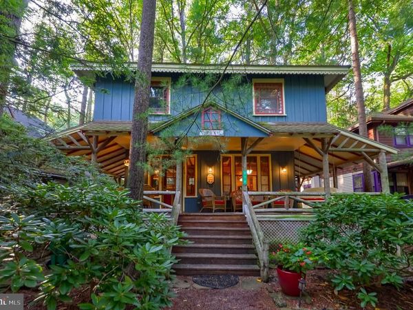 216 PENNSYLVANIA AVENUE , MOUNT GRETNA, PA 17064