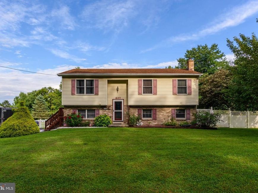 607 S Mountain Road, Dillsburg, PA 17019 Main Photo