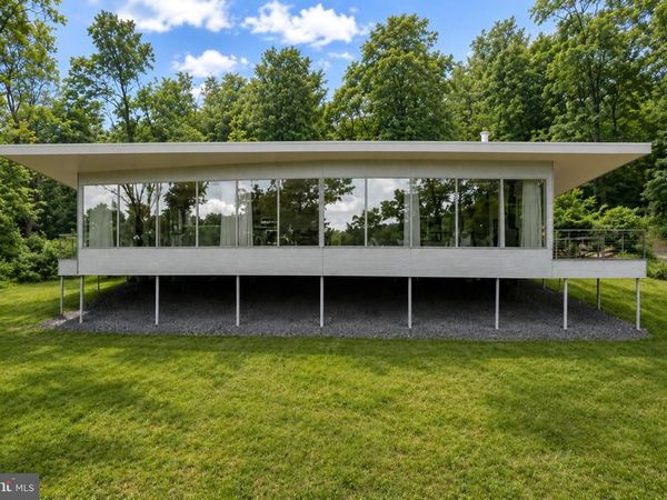 4791 OBSERVATORY, LINDEN, VA 22642