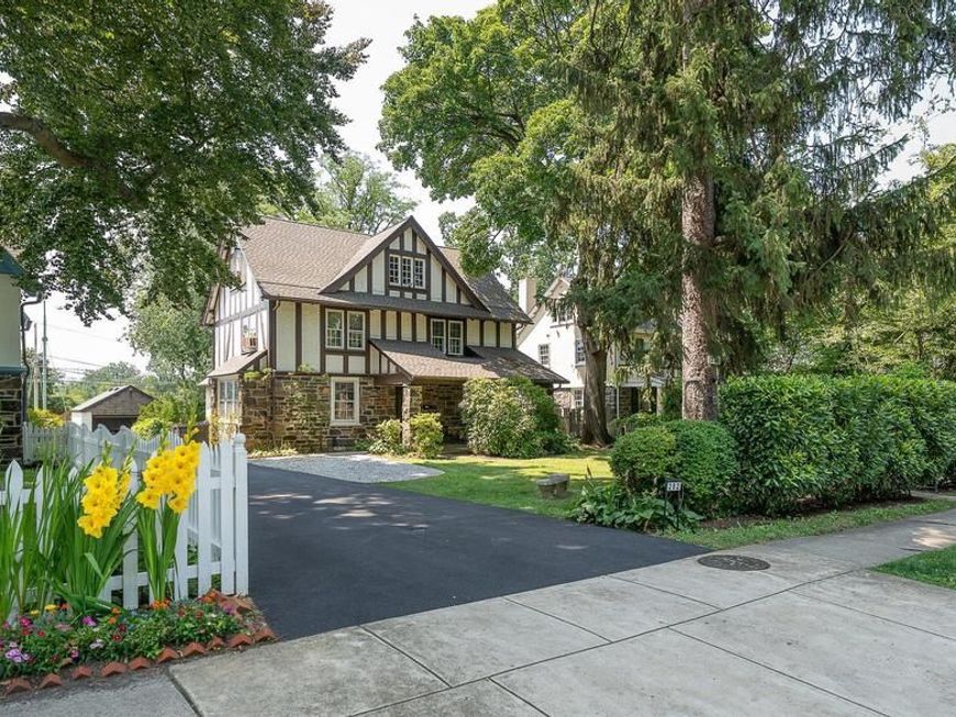 282 Hathaway Lane, Wynnewood, PA 19096 Main Photo