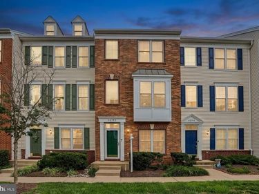 42792 SYKES TERRACE, CHANTILLY, VA 20152