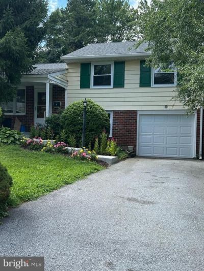 6 GLENWOOD CIRCLE , ALDAN, PA 19018