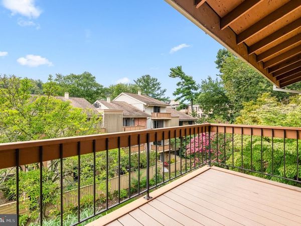 8 CROSS KEYS ROAD, Unit 8F, BALTIMORE, MD 21210