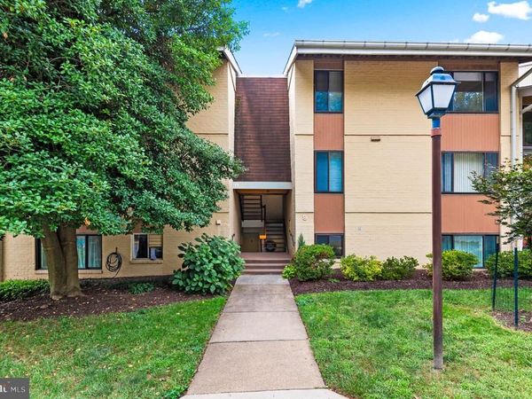 8 CROSS KEYS ROAD, Unit 8F, BALTIMORE, MD 21210