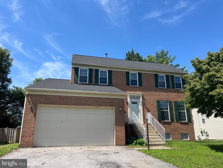 905 Rosey Bill Drive, Upper Marlboro, MD 20774 Main Photo