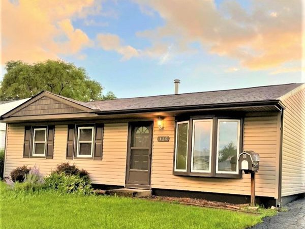 420 Garland Avenue, Romeoville, IL 60446