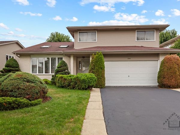 2141 W Cimarron Way , Addison, IL 60101