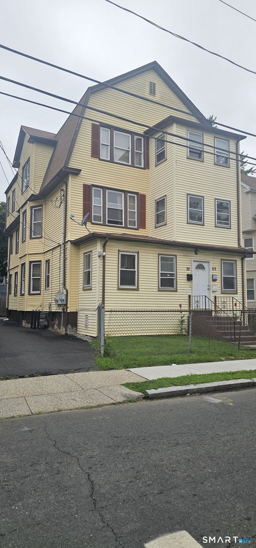 111-113 Kent, Hartford, CT 06112 Main Photo