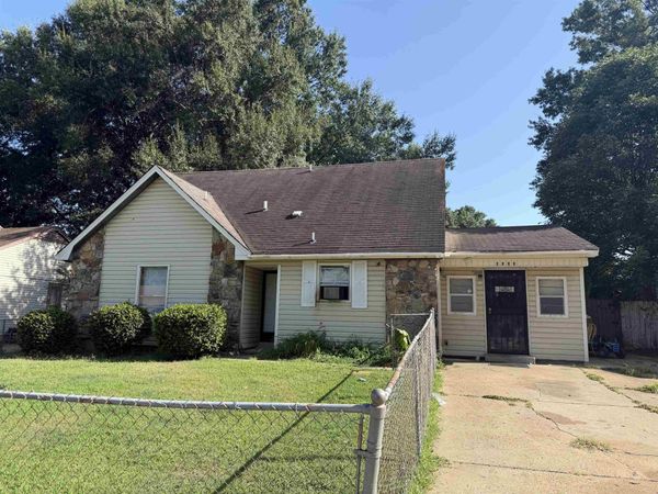 6353 BROCKMAN DR, Millington, TN 38053